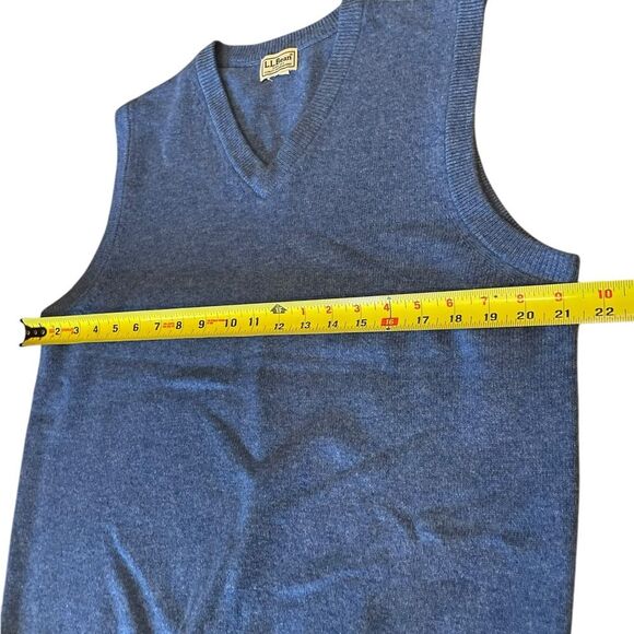 LL Bean Blue Sweater Vest V Neck Laine Mens Large - Picture 6 of 6